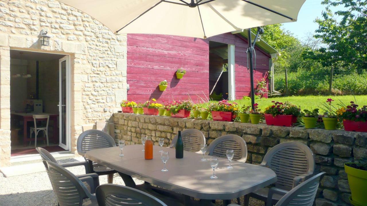 Gite De La Cour Vautier Mandeville-en-Bessin ภายนอก รูปภาพ